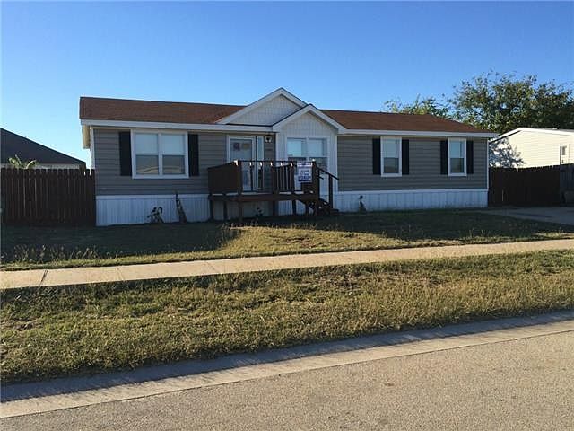 1st image of 3305 Valencia Dr