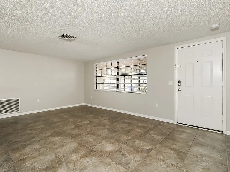4347 Otter Way — Photo 4