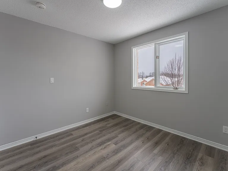 312 Waterloo Dr #1 — Photo 20