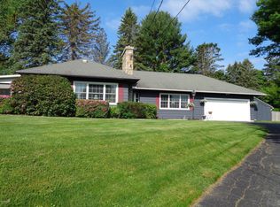 27 Partridge Rd, Pittsfield, MA 01201