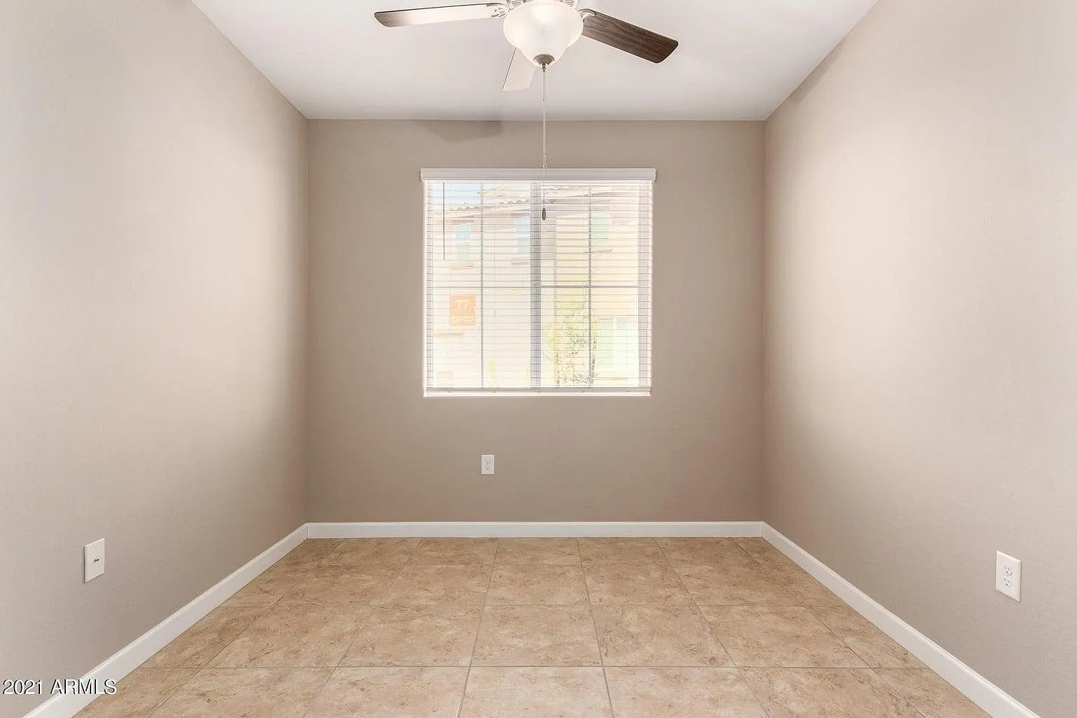 3 bed, 2.5 bath, 1856 sqft, $2,595 — Photo 3