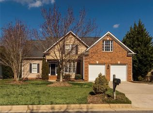 3414 Old Barn Rd, Greensboro, NC 27410