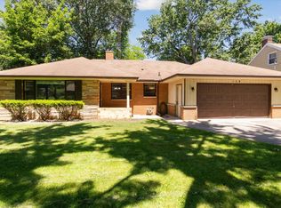 159 Elmside Rd, Benton Harbor, MI 49022