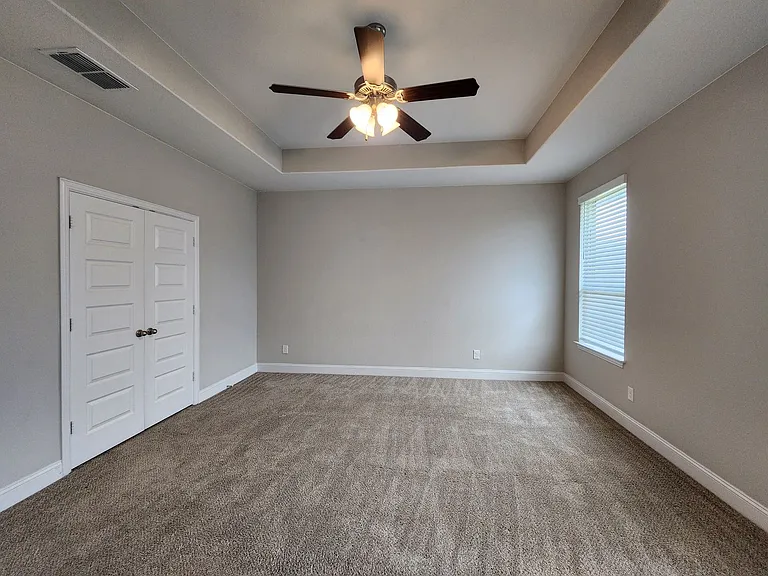 1331 Gruene Glen St — Photo 18