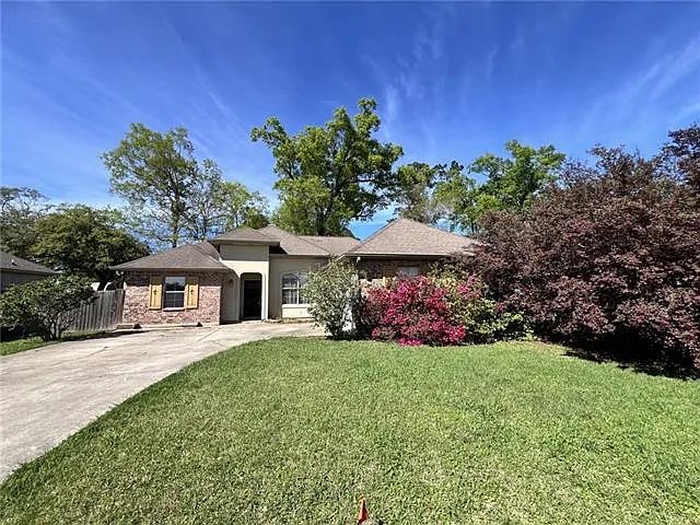 Building Photo - 40117 Olde Mill Ln