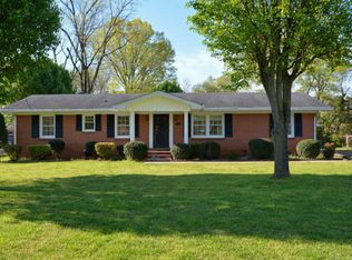 911 Elliott Dr, Murfreesboro, TN 37129