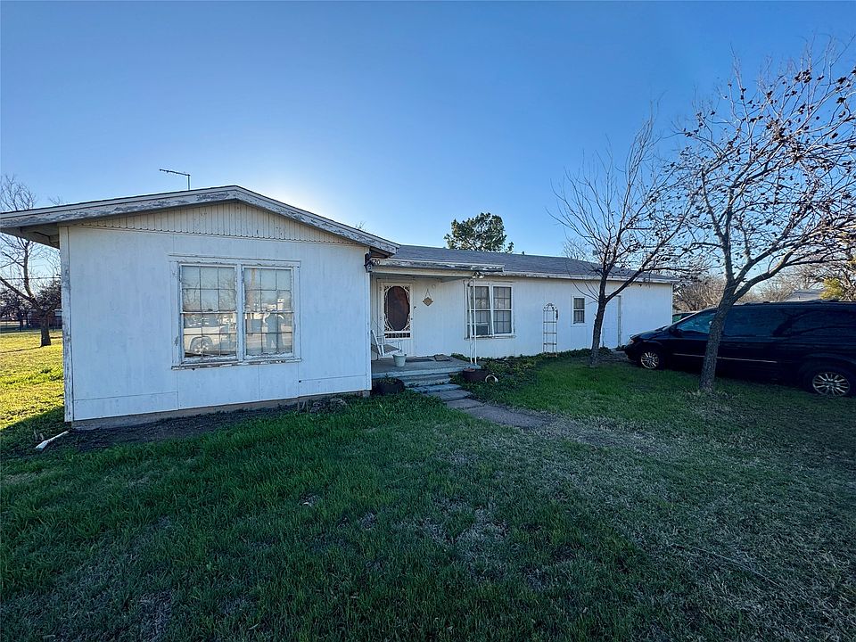 1st image of 620 5th St