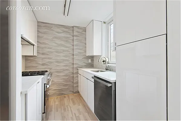 Rented by Corcoran | media 15