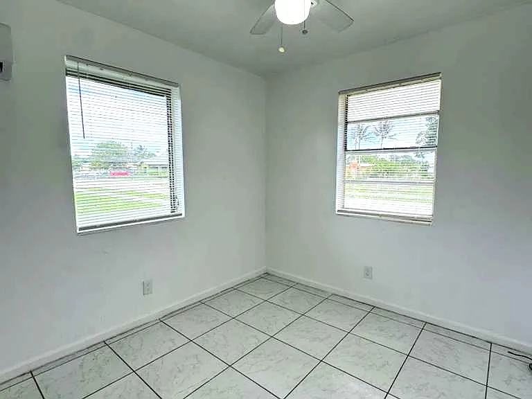 2451 NW 13th Ct #5 — Photo 7