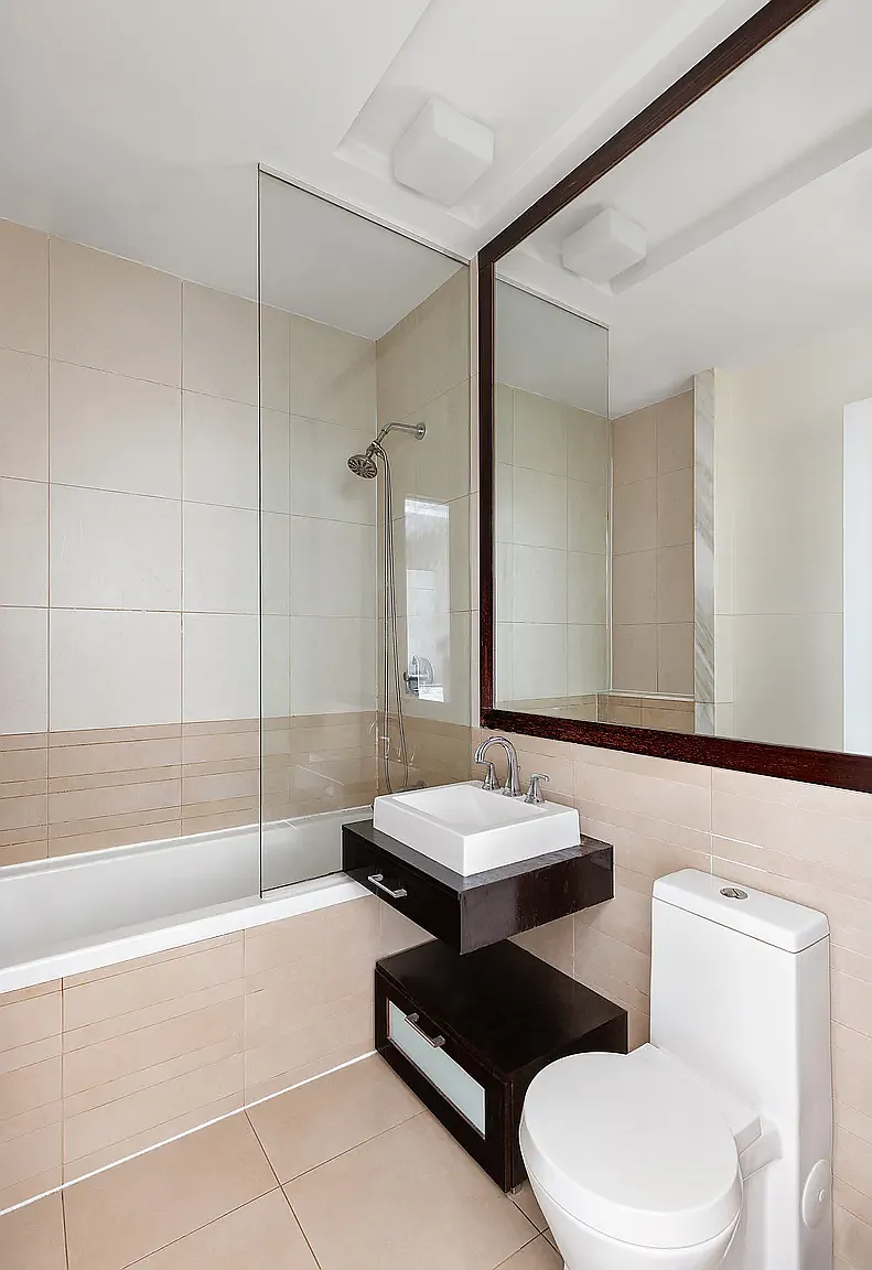 11 East 36th Street — Photo 4