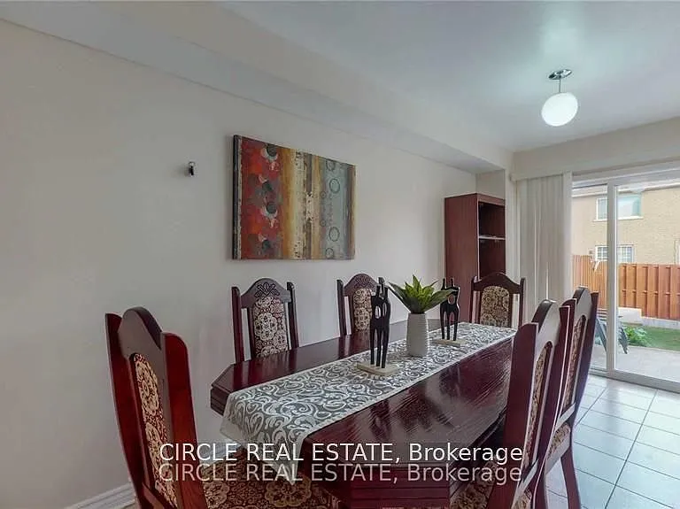 27 Belinda Dr — Photo 4