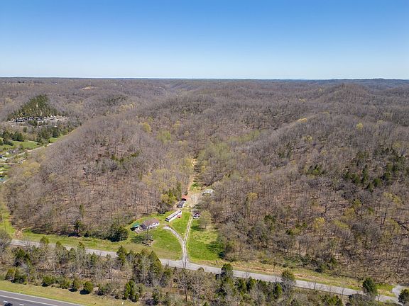 5th image of 1526 Slaters Creek Rd