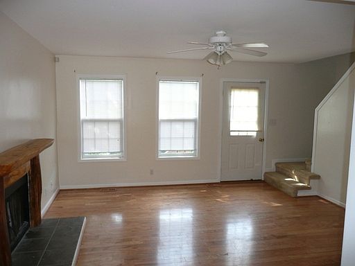 4th image of 3393 Timber Trce