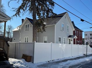 92 Maverick St, Fitchburg, MA 01420