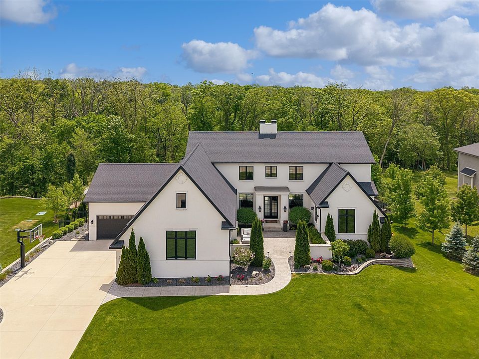 1st image of 25046 Greyhawk Dr