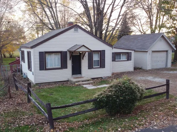 121 E South St, Burket, IN 46508