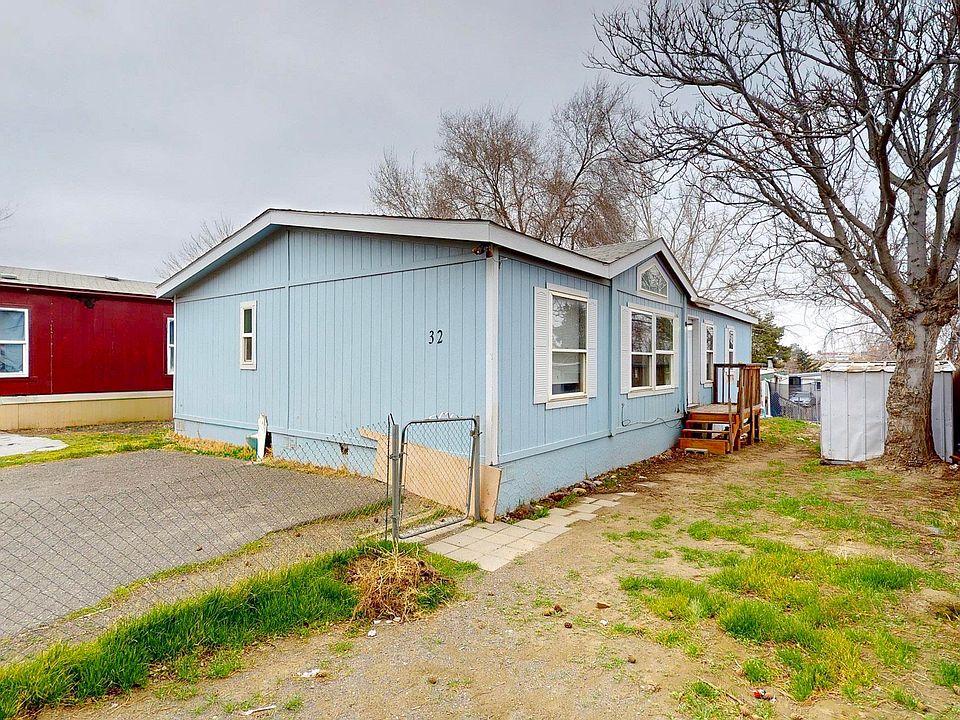 1st image of 2906 W 7th Ave Trailer 32