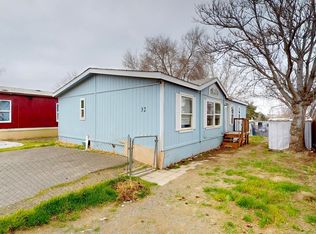 2906 W 7th Ave Trailer 32, Kennewick, WA 99336