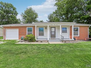 1961 E Union Ave, Litchfield, IL 62056