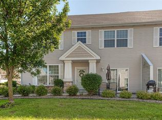 1010 NE Greenview Dr, Ankeny, IA 50021
