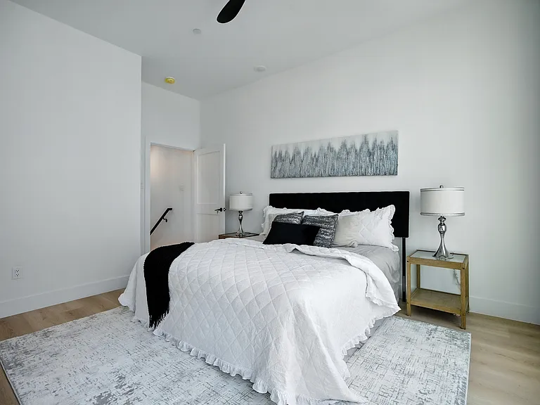 312 N Lancaster Ave #4 — Photo 16