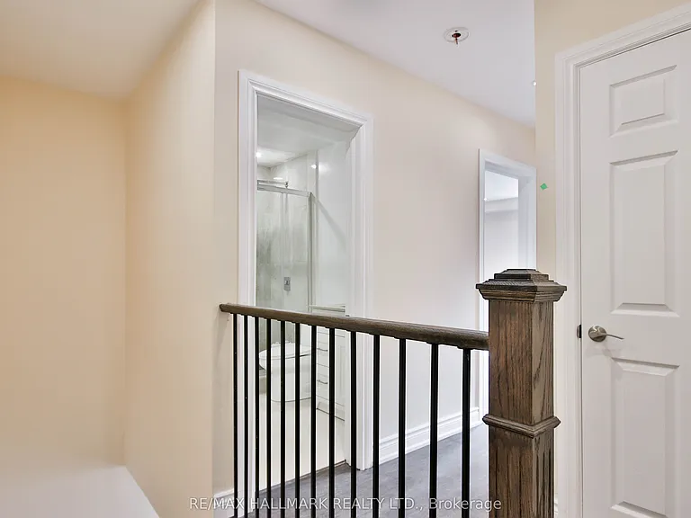 795 Broadview Ave #2 — Photo 6