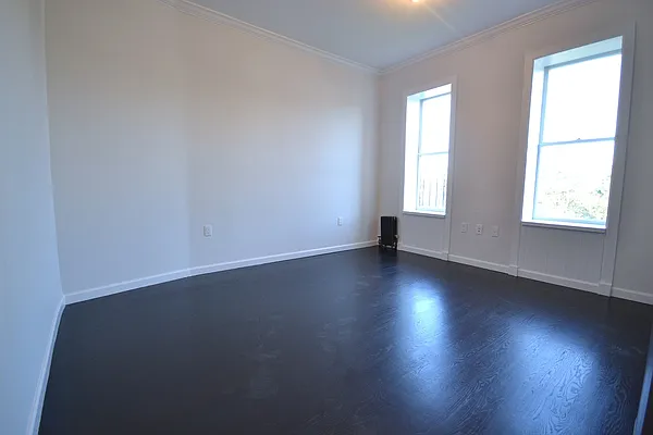 Rented by Bold New York | media 35