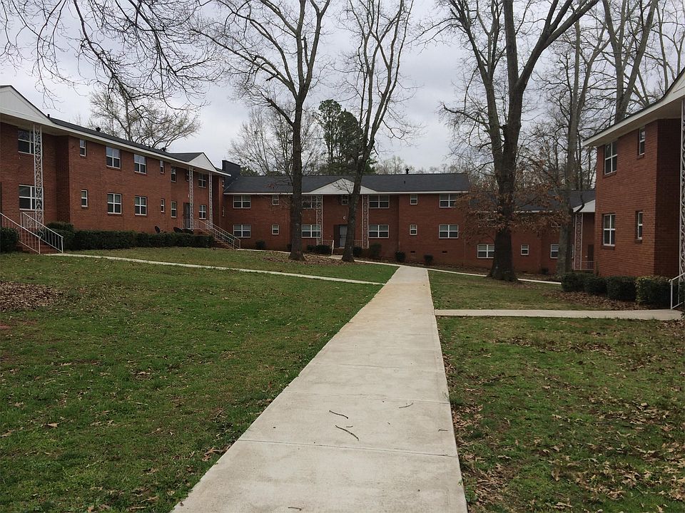 2nd image of 2410 Benjamin E Mays Dr SW APT 22