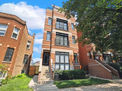 2210 W Addison St #3, Chicago, IL, 60618