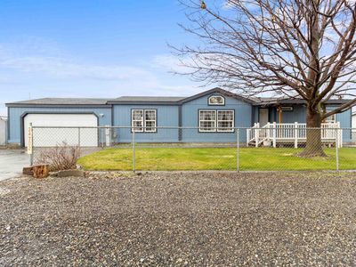 34702 N Flagstone Dr, Benton City, WA, 99320
