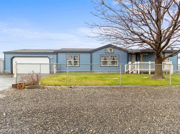 34702 N Flagstone Dr, Benton City, WA 99320