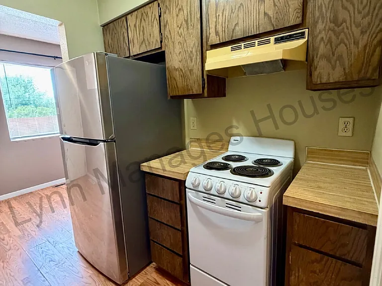 1 bed, 1.0 bath, $1,000 — Photo 9