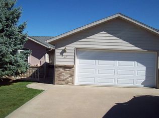 1819 Windmill Dr, Spearfish, SD 57783
