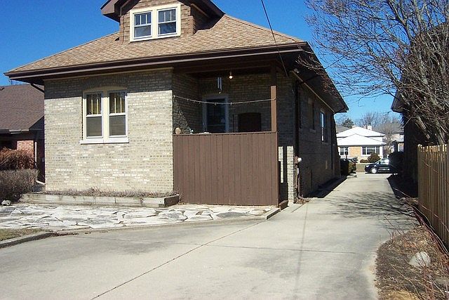 2nd image of 5227 Cleveland St