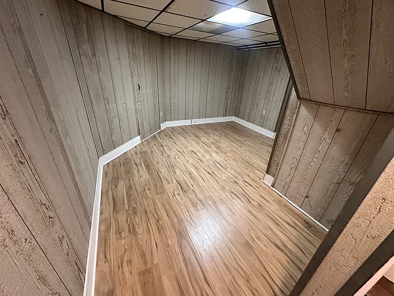 501 Washington Sq — Photo 9
