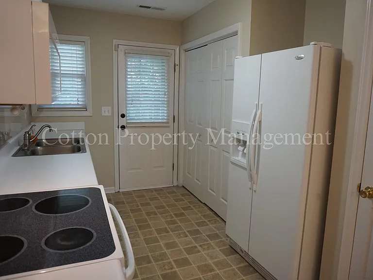 4604 Song Sparrow Ct — Photo 10