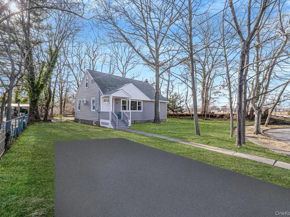 540 Mitchell Street, Uniondale, NY 11553