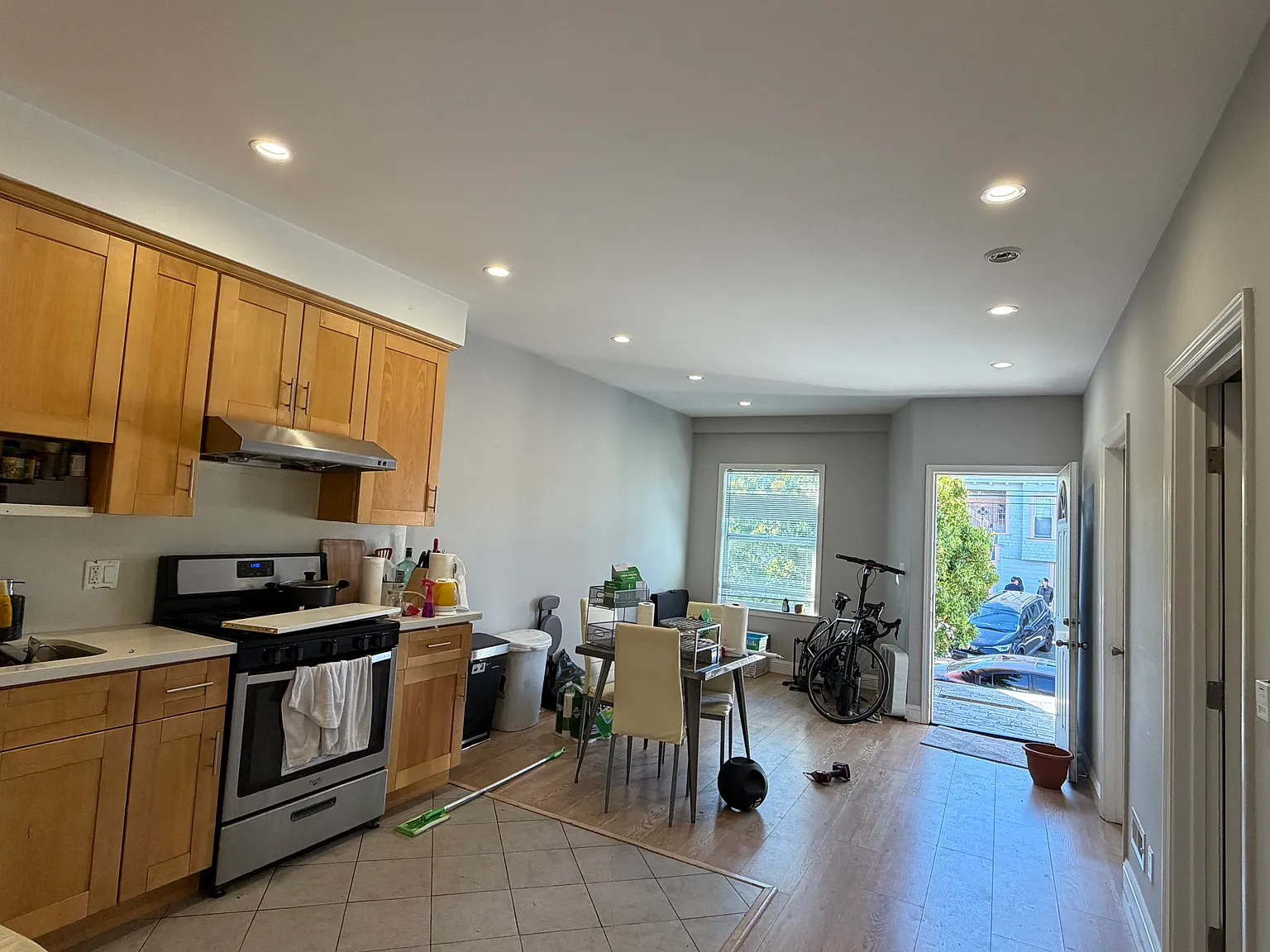 1 bed, 500 sqft, $1,000 — Photo 2