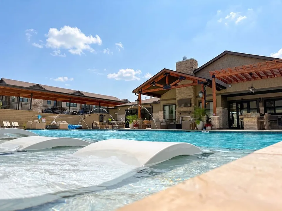 Clubhouse Pool