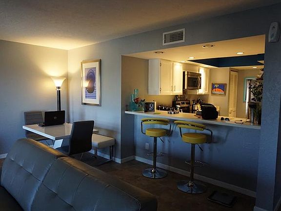 3rd image of 25188 Marion Ave #F