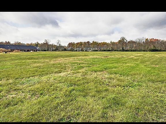 3rd image of 6606 Eagle Wood Dr