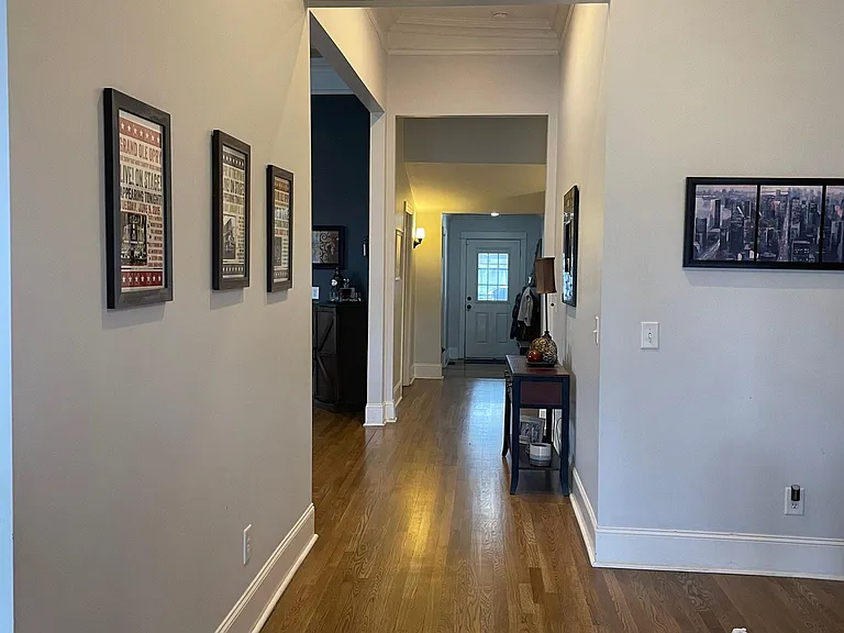 4501 Elkins Ave — Photo 2