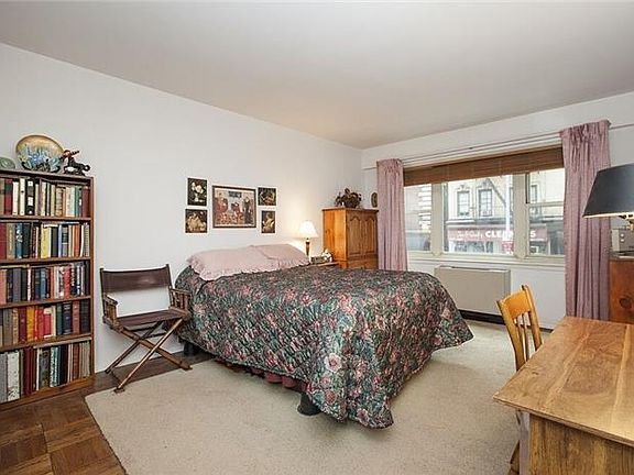 3rd image of 333 E 66th St APT 2G