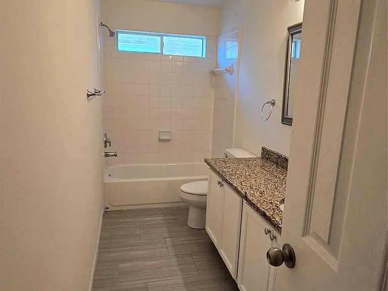 1823 Creegan Park Ct — Photo 10