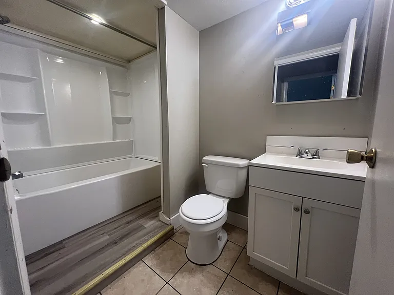 141 Bradley St #1 — Photo 5