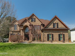 9169 Linksvue Dr, Knoxville, TN 37922