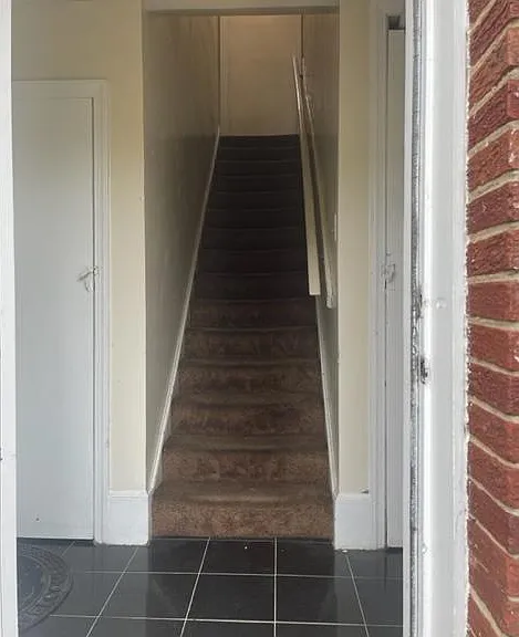 1918 I St NE #4 — Photo 3