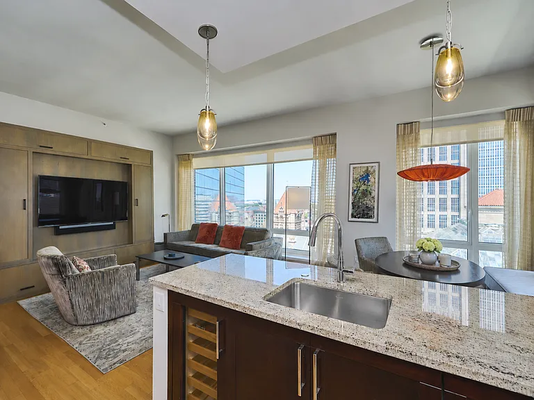 400 Stuart St #16K — Photo 9