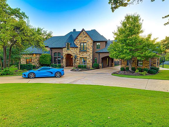 2nd image of 11649 Mill Hollow Ct