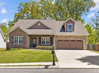 678 Soaring Eagle Cir, Hixson, TN 37343